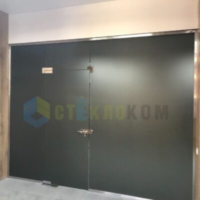 Цельно стеклянная перегородка для офиса