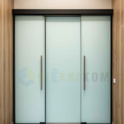 Цельно стеклянная перегородка в офис и закаленного стекла 10 мм