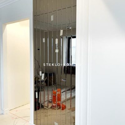 Зеркло бронза в комбинации панно