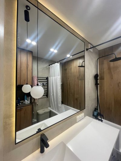 Зеркало для ванной сс тонкой рамкой