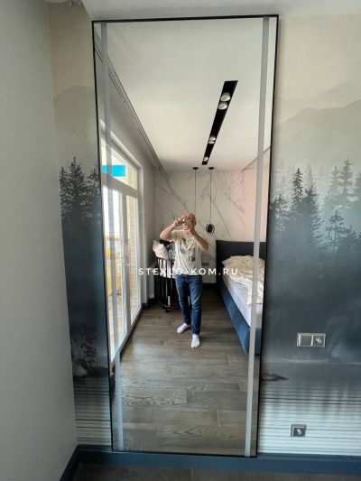 Зеркало с подсветкой для спальни — изображение 2