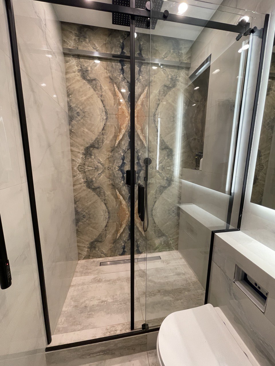 Душевая перегородка раздвижная