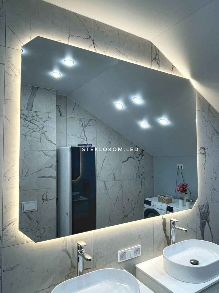 парящее зеркало с подсветкой в ванную