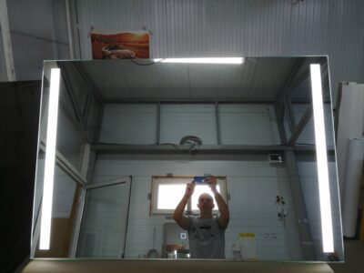 Зеркало с сенсорной подсветкой Line — изображение 4