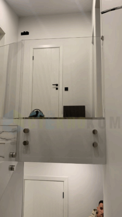 Фото готовой работы лестничного ограждения, от компании Стеклоком